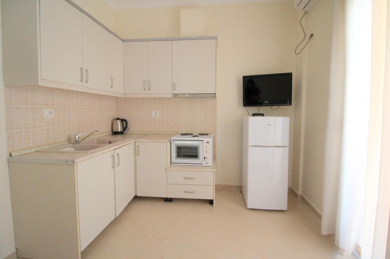 Sunset Apartments Berdenesh Σαράντα Εξωτερικό φωτογραφία